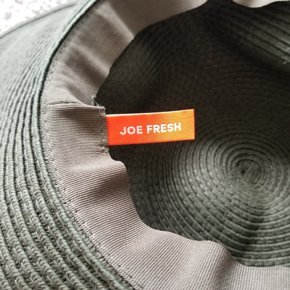 Wide Brim Summer Hat - Picture 3 of 3